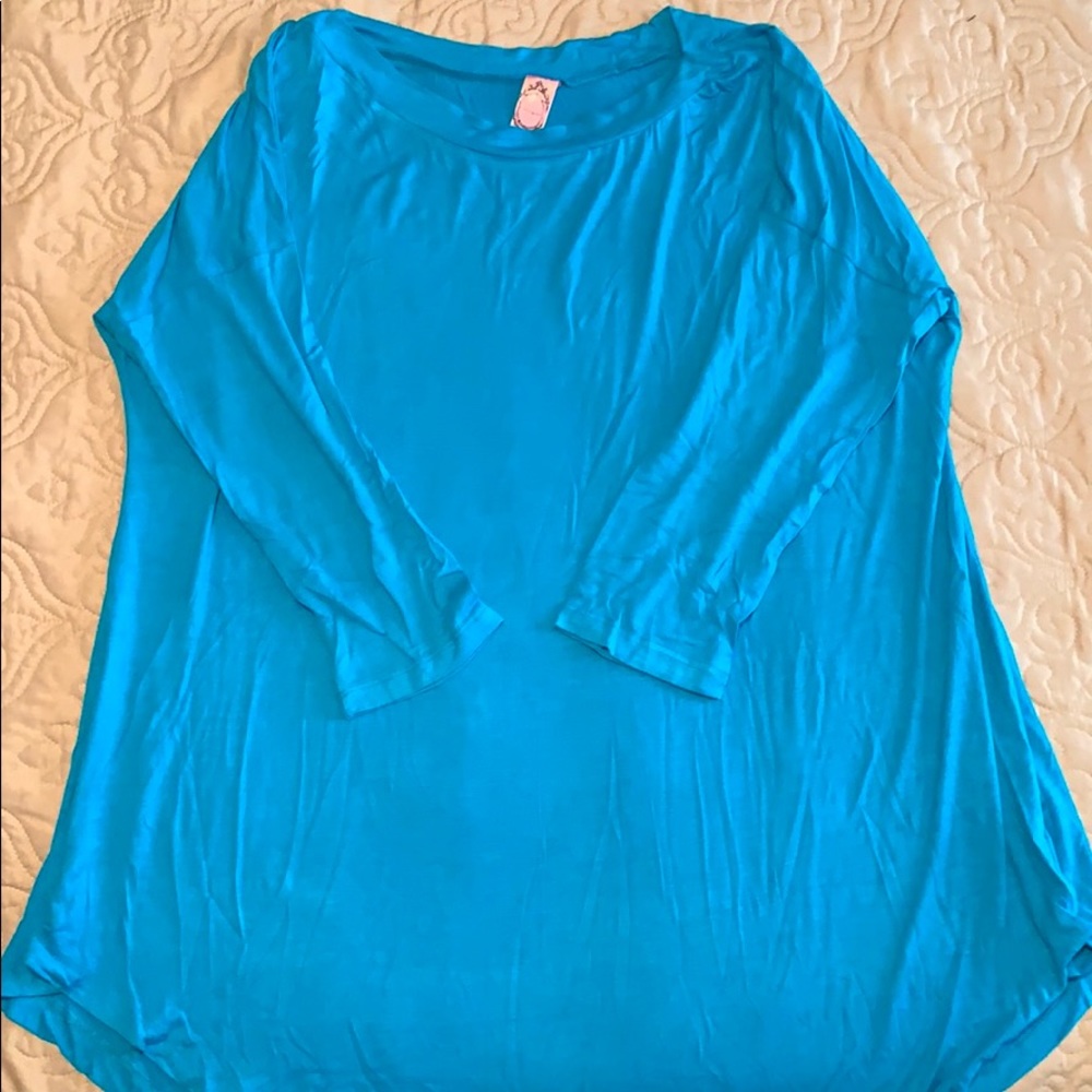 NWOT Honey Me Top